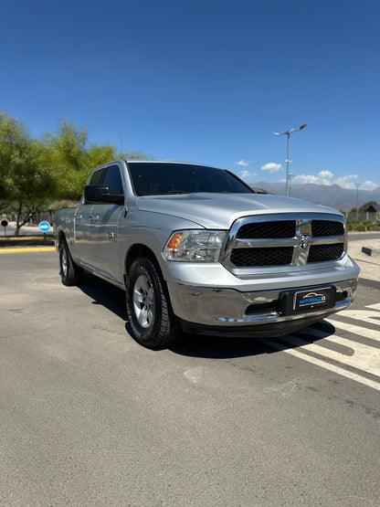 Dodge Ram 1500 SLT