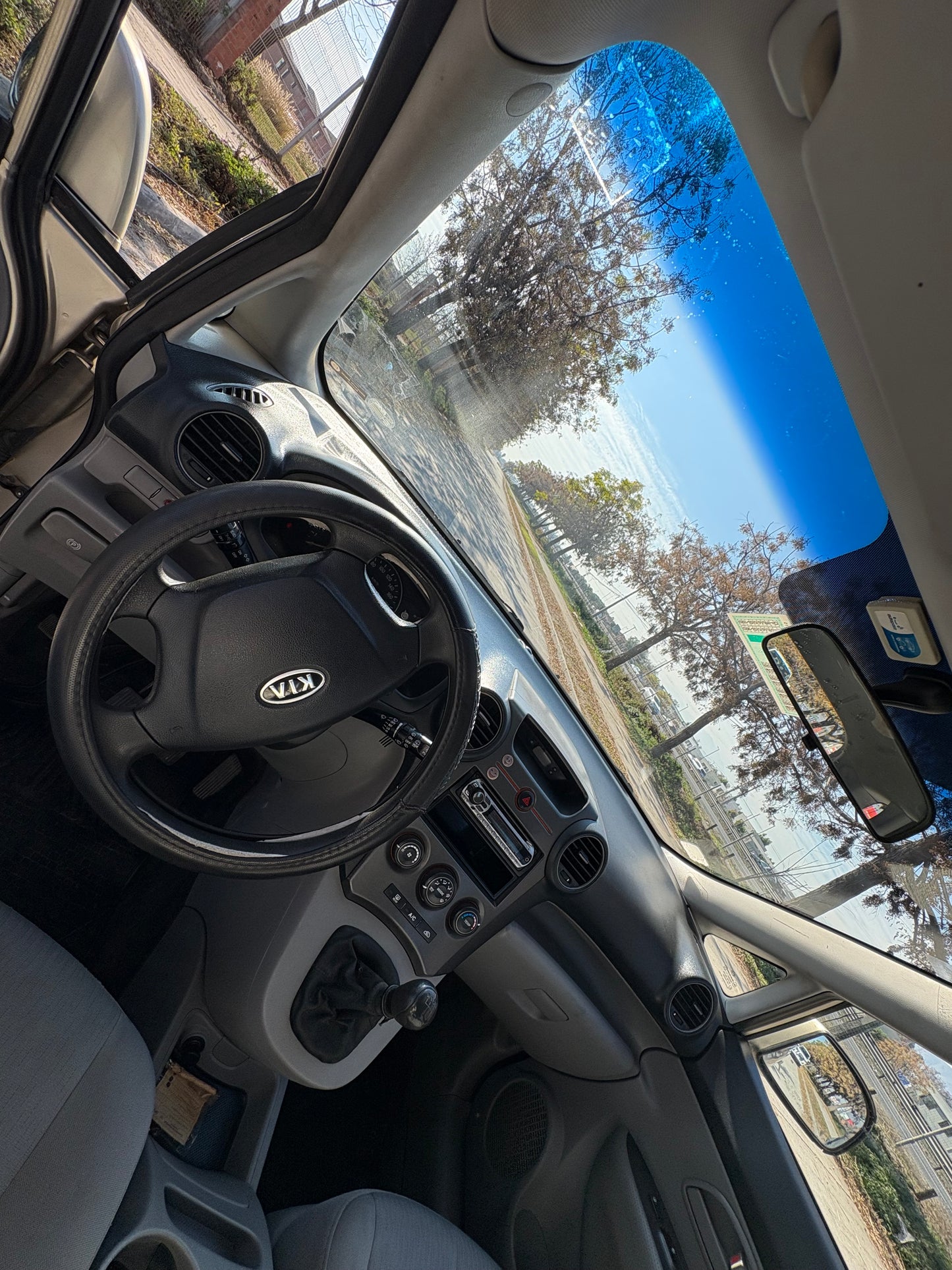 Kia New carens