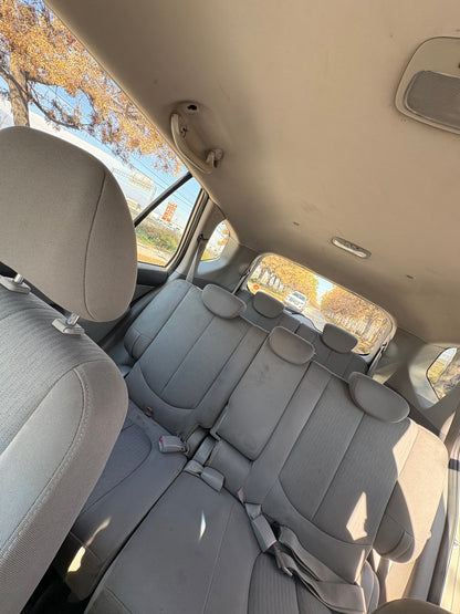 Kia New carens