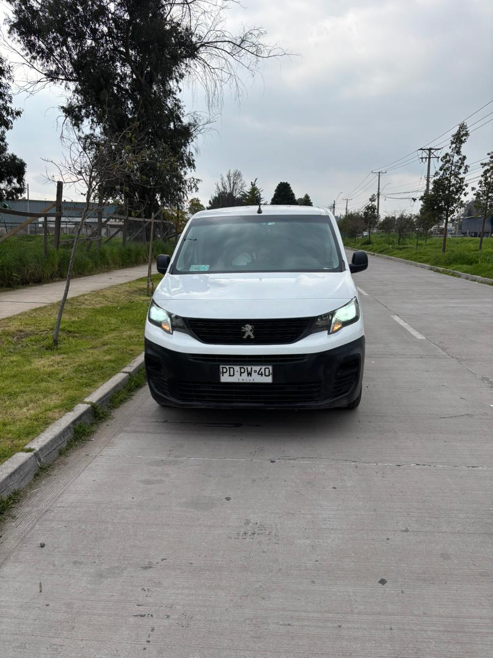 PEUGEOT PARTNER 2020