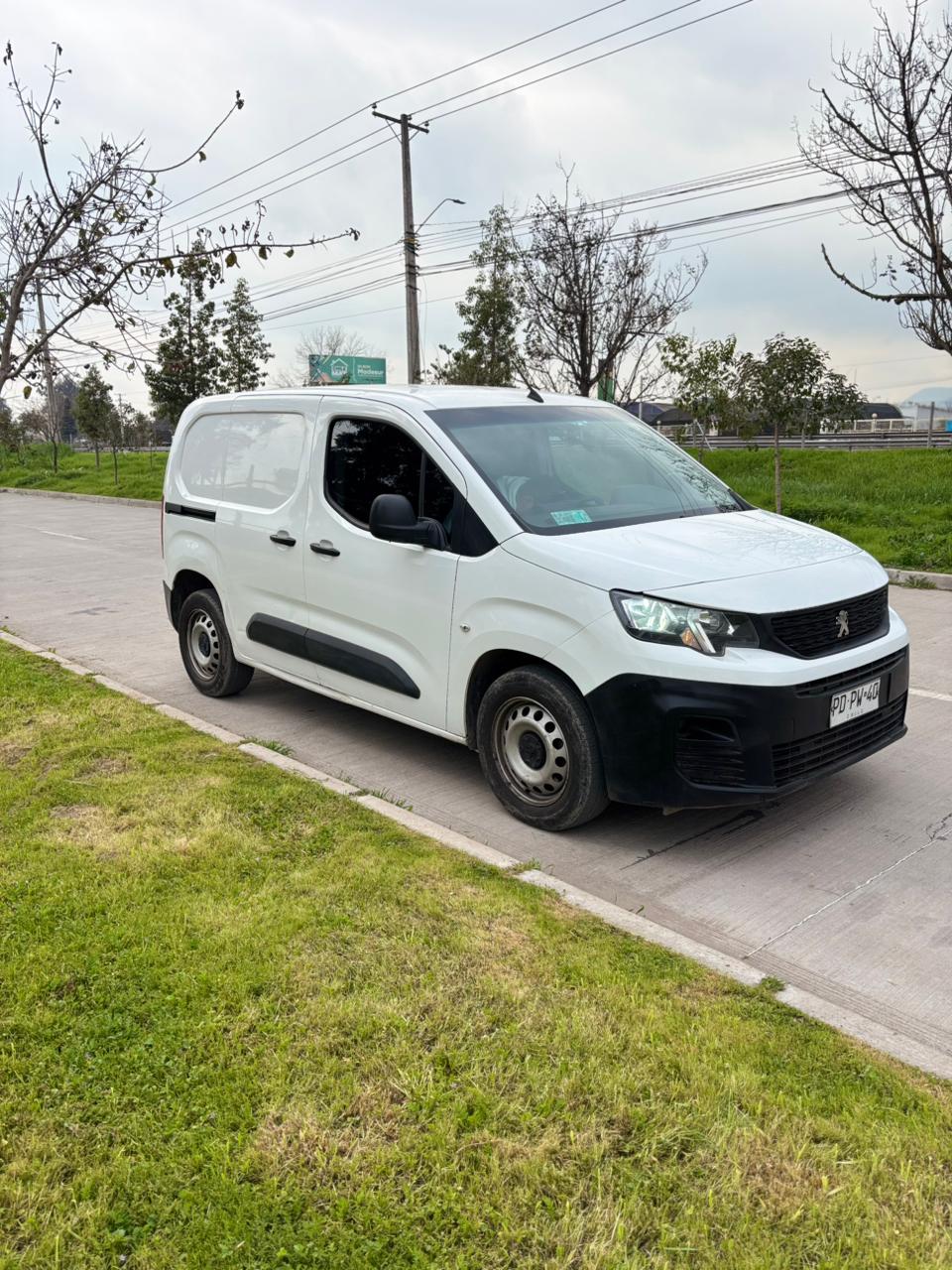 PEUGEOT PARTNER 2020