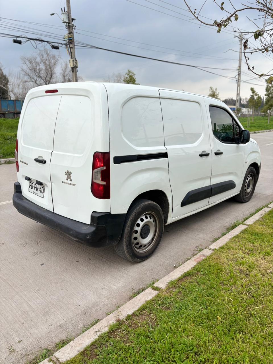 PEUGEOT PARTNER 2020